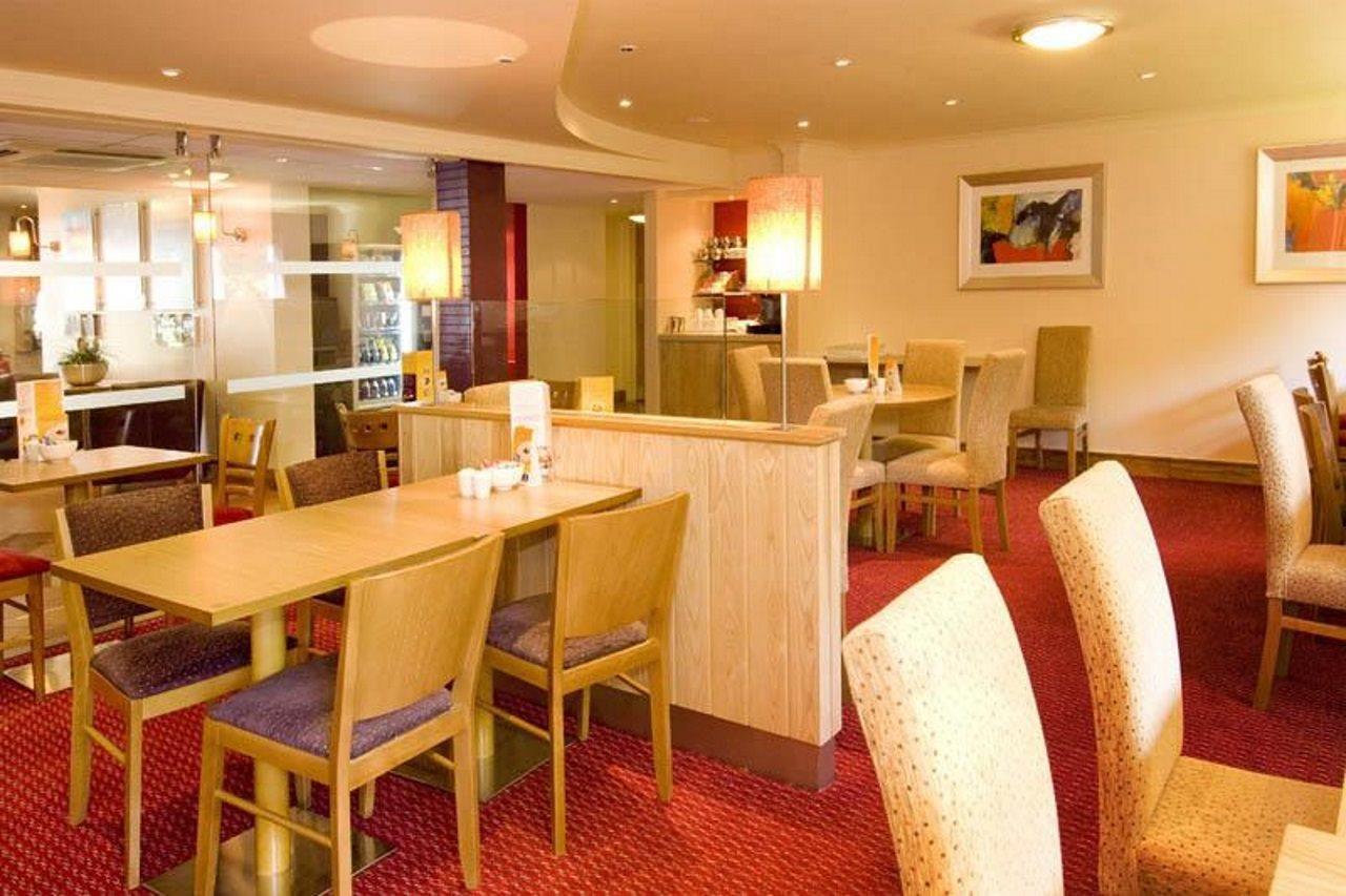Premier Inn Birmingham South - Hall Green エクステリア 写真